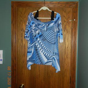 Women's Avenue Cold Shoulder Top